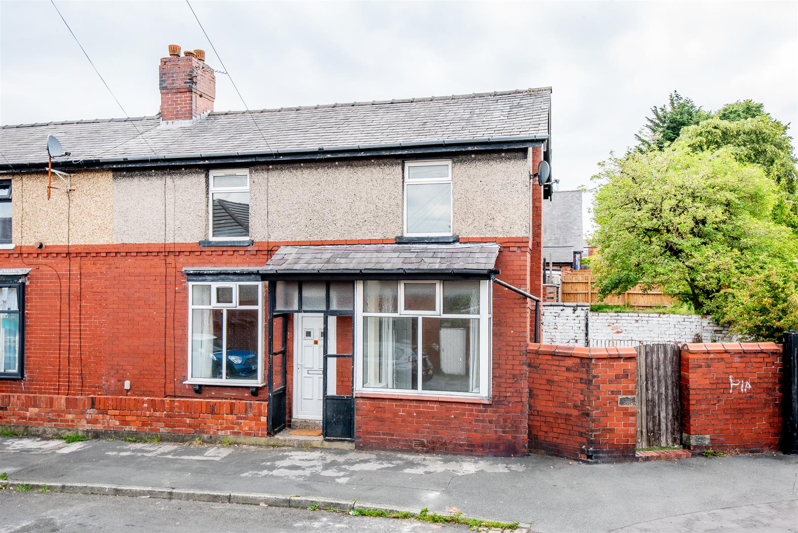 3 bed property in Worthy Street, Chorley